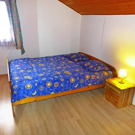 샬레 Chalet Les Pierrailles